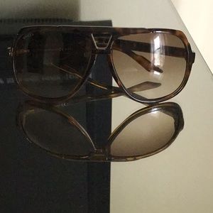 Gucci Sunglasses unisex